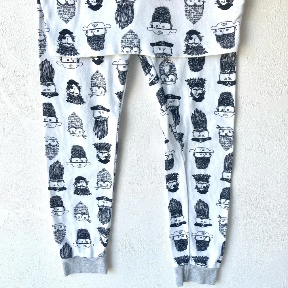 Carters carter’s short